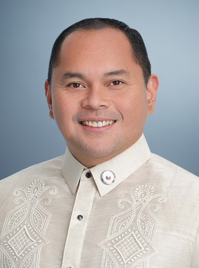 Portrait of David Suarez