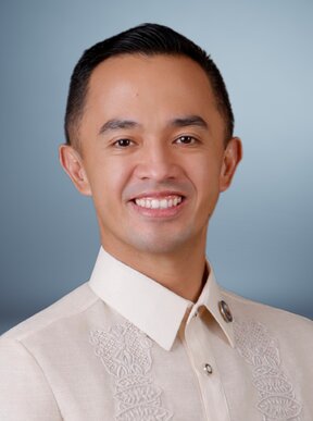 Portrait of De Carlo Uy