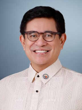 Portrait of Dinand Hernandez