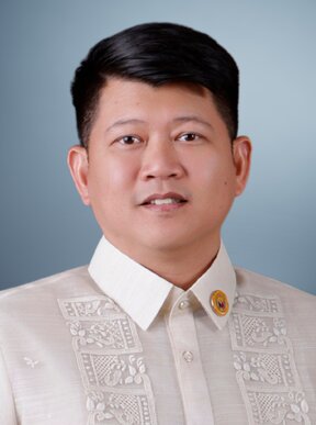 Portrait of Emmanuel Iway