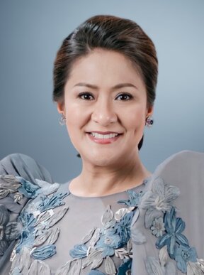 Portrait of Emmarie Dizon