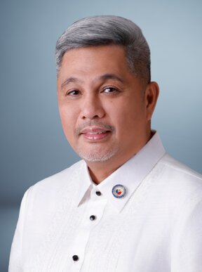 Portrait of Jason Almonte