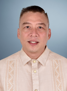 Portrait of Pinpin Uy