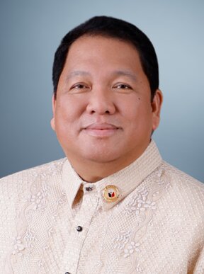 Portrait of Roy Gonzales