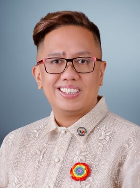 Portrait of Perci Cendaña