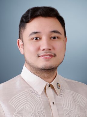 Portrait of Rodge Gutierrez